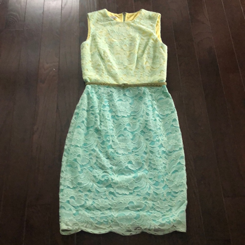 Sz 2 Maggy London 2 time lace overlay dress
